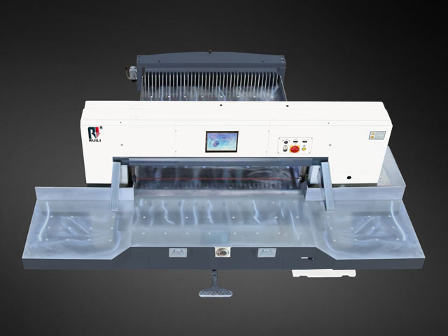 切紙機行業的發(fā)展方向